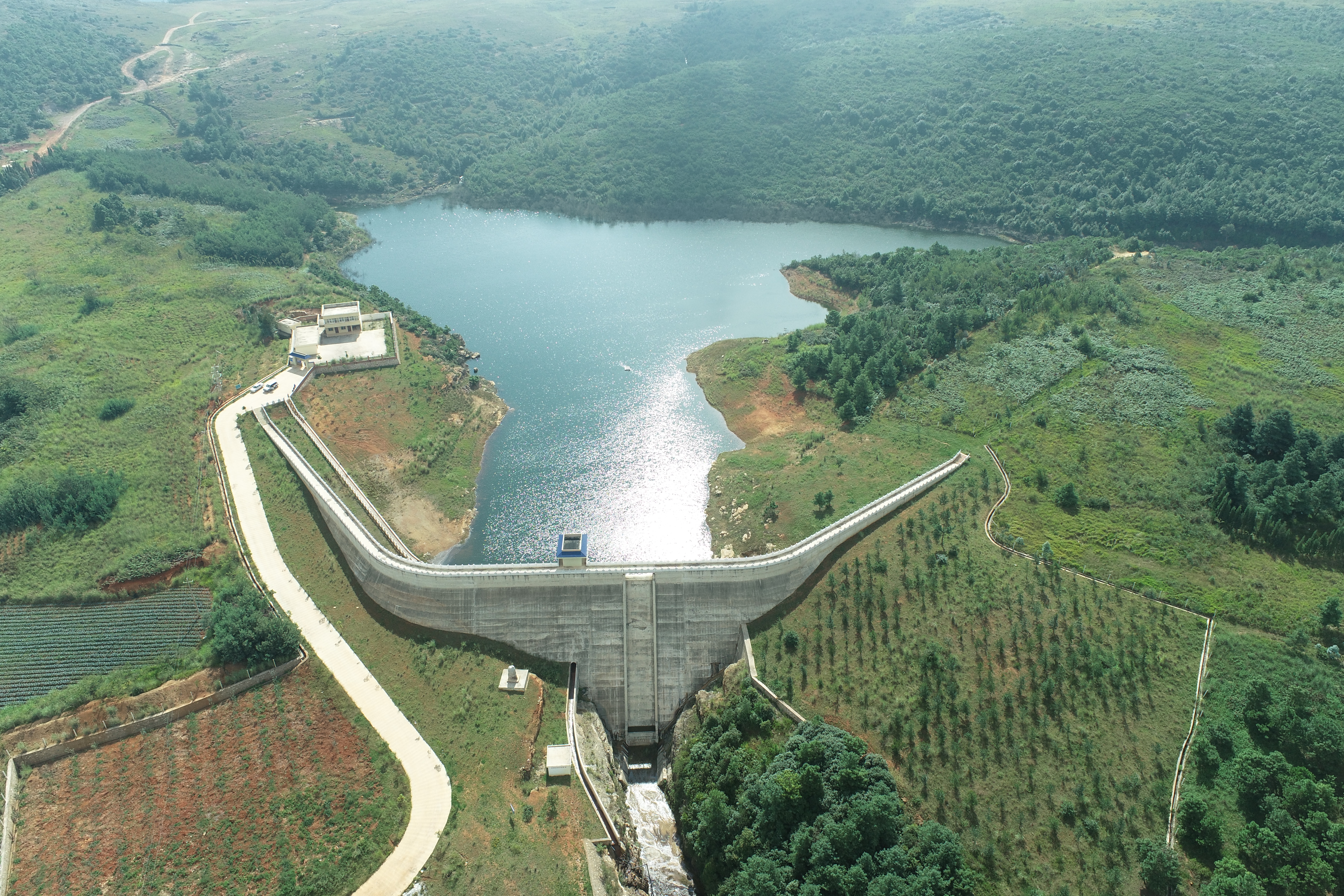 马龙区：十年河长守碧水 水润马龙谱新篇