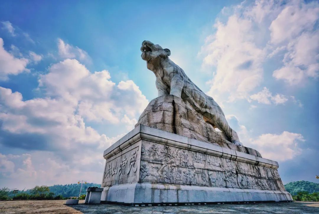 弥勒阿细人古老神秘的“祭密枝”