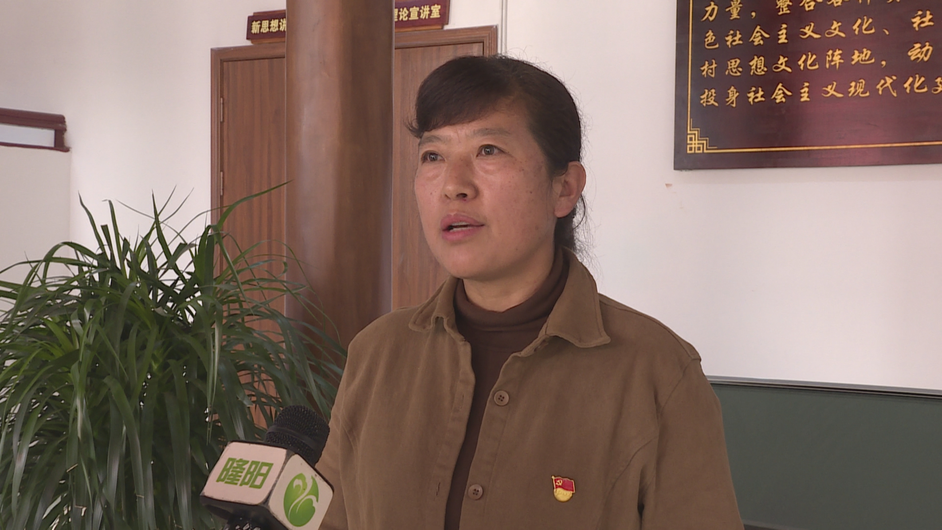 杨杏梅.jpg