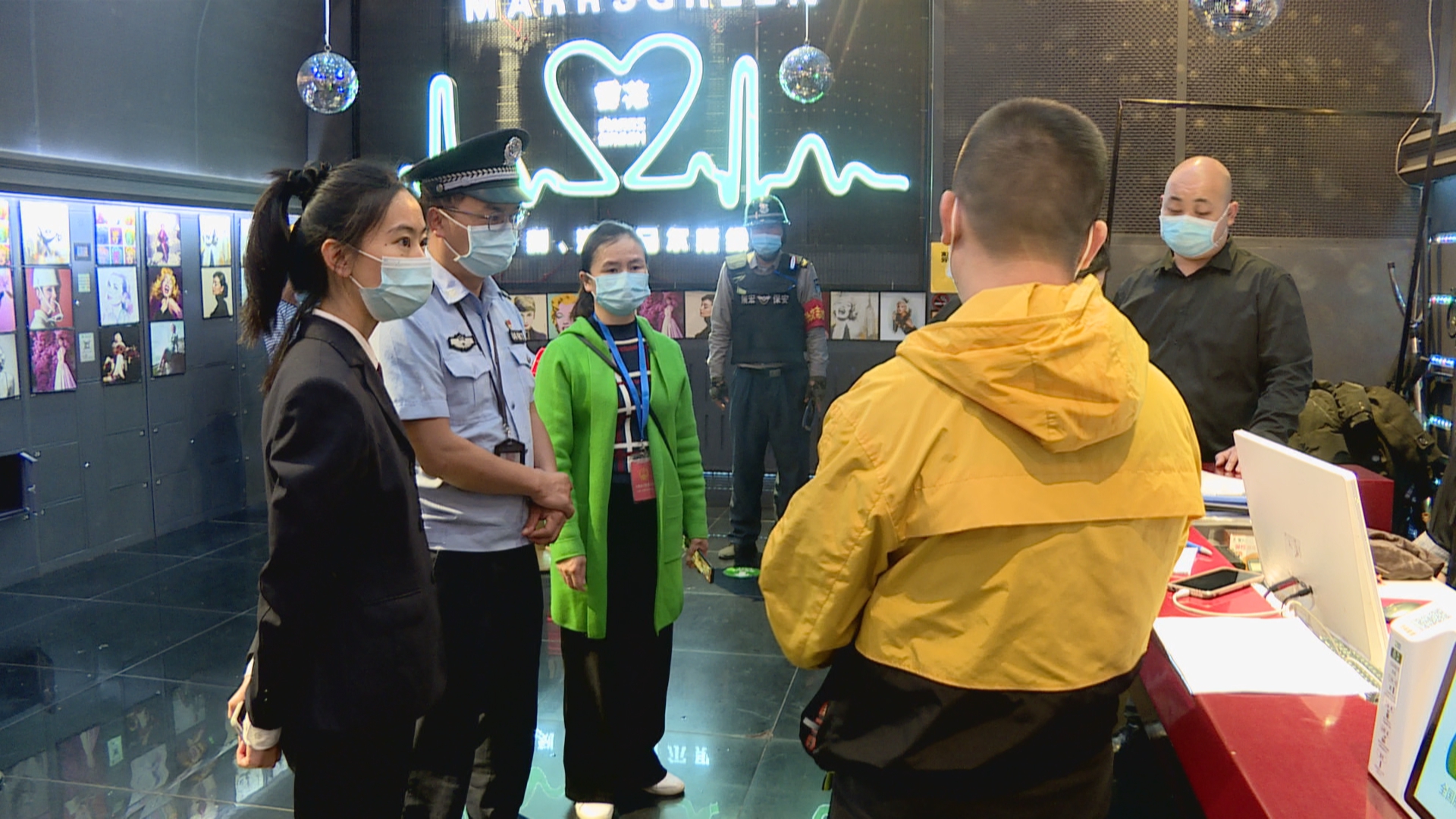 我区多部门联合开展“禁止未成年人进入娱乐场所”专项执法检查1.jpg
