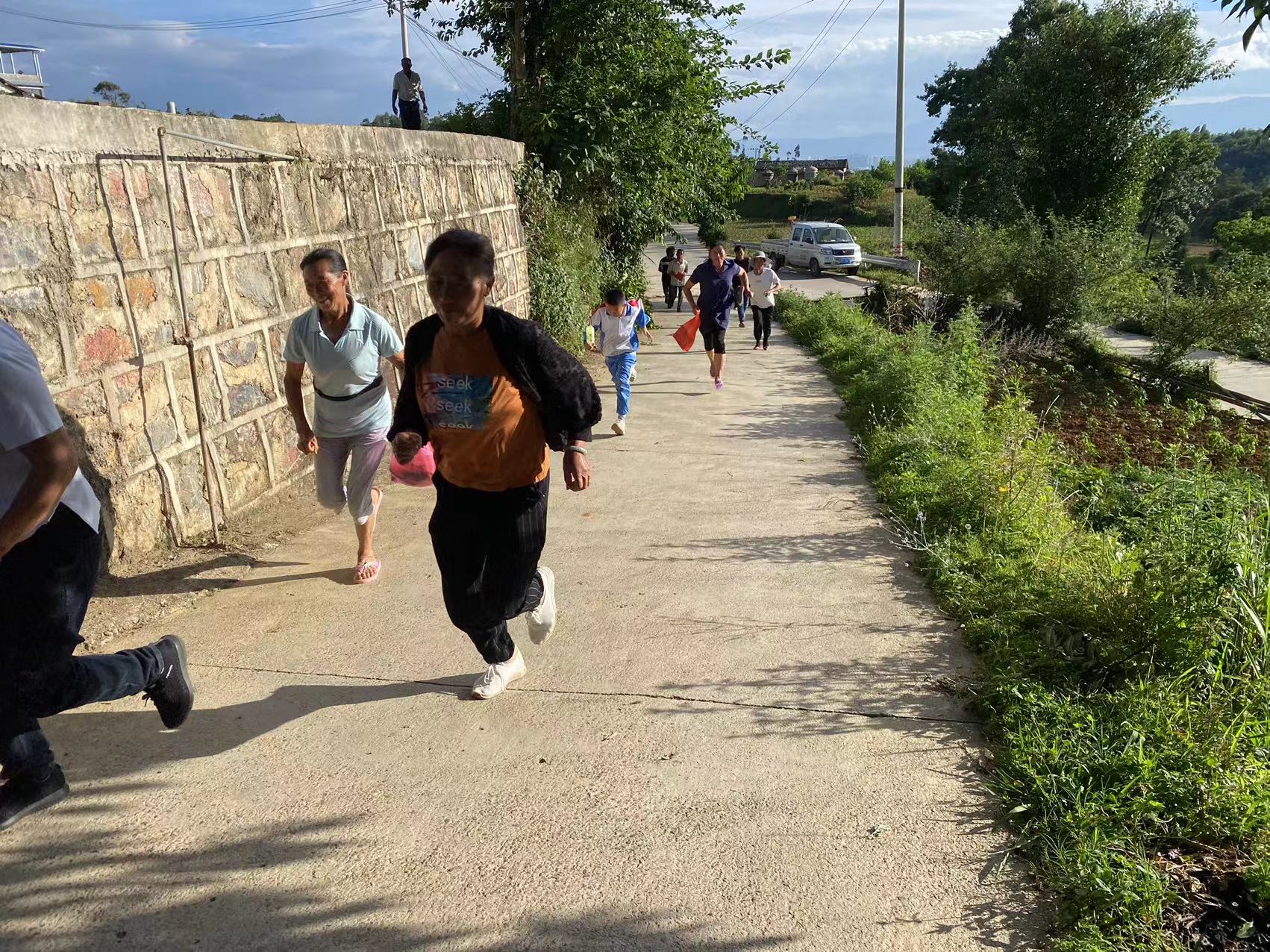 开展防汛减灾应急演练 (3).jpg