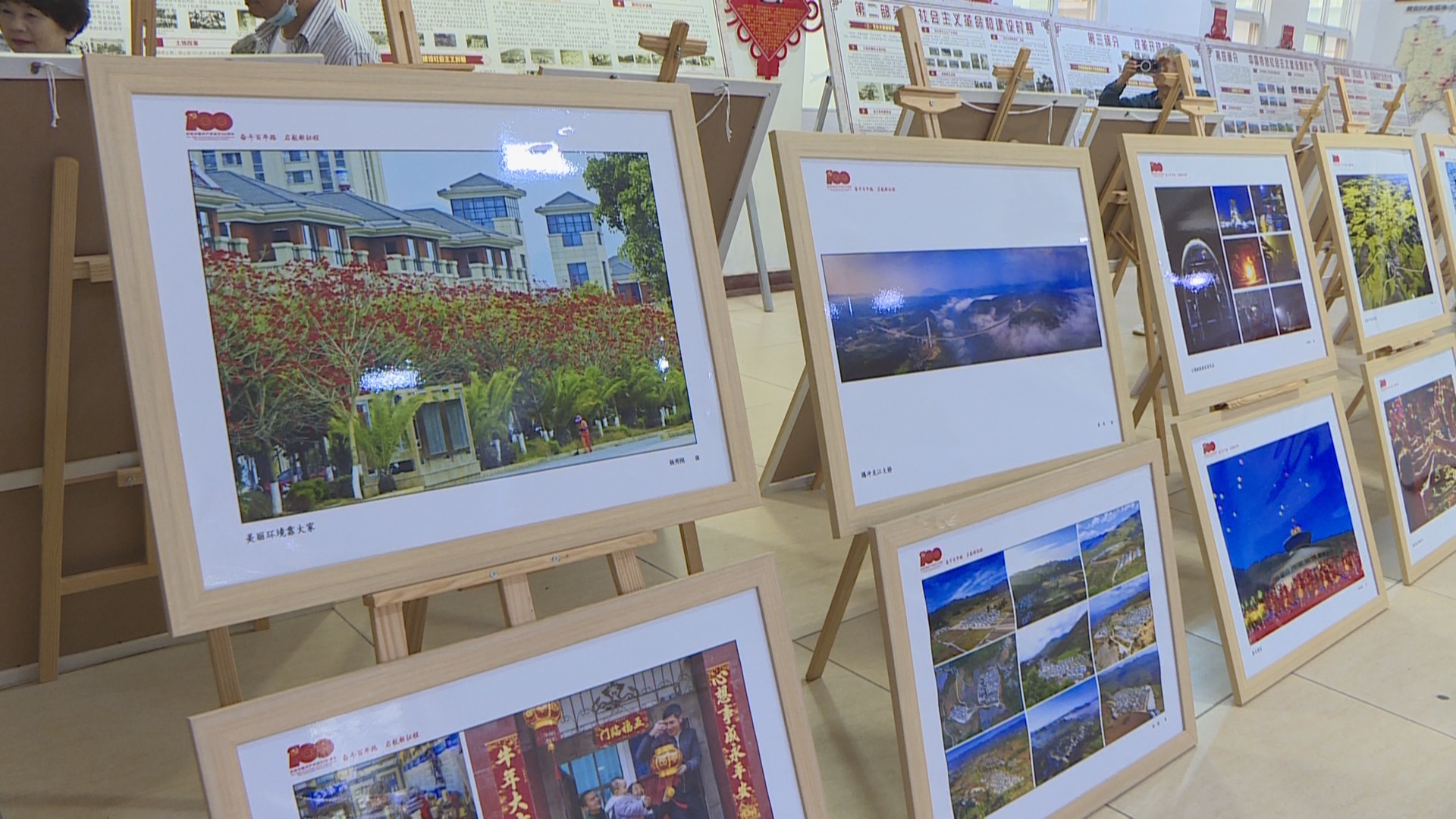 我区离退休干部“银发心向党 喜迎二十大”展示展演展览03.jpg