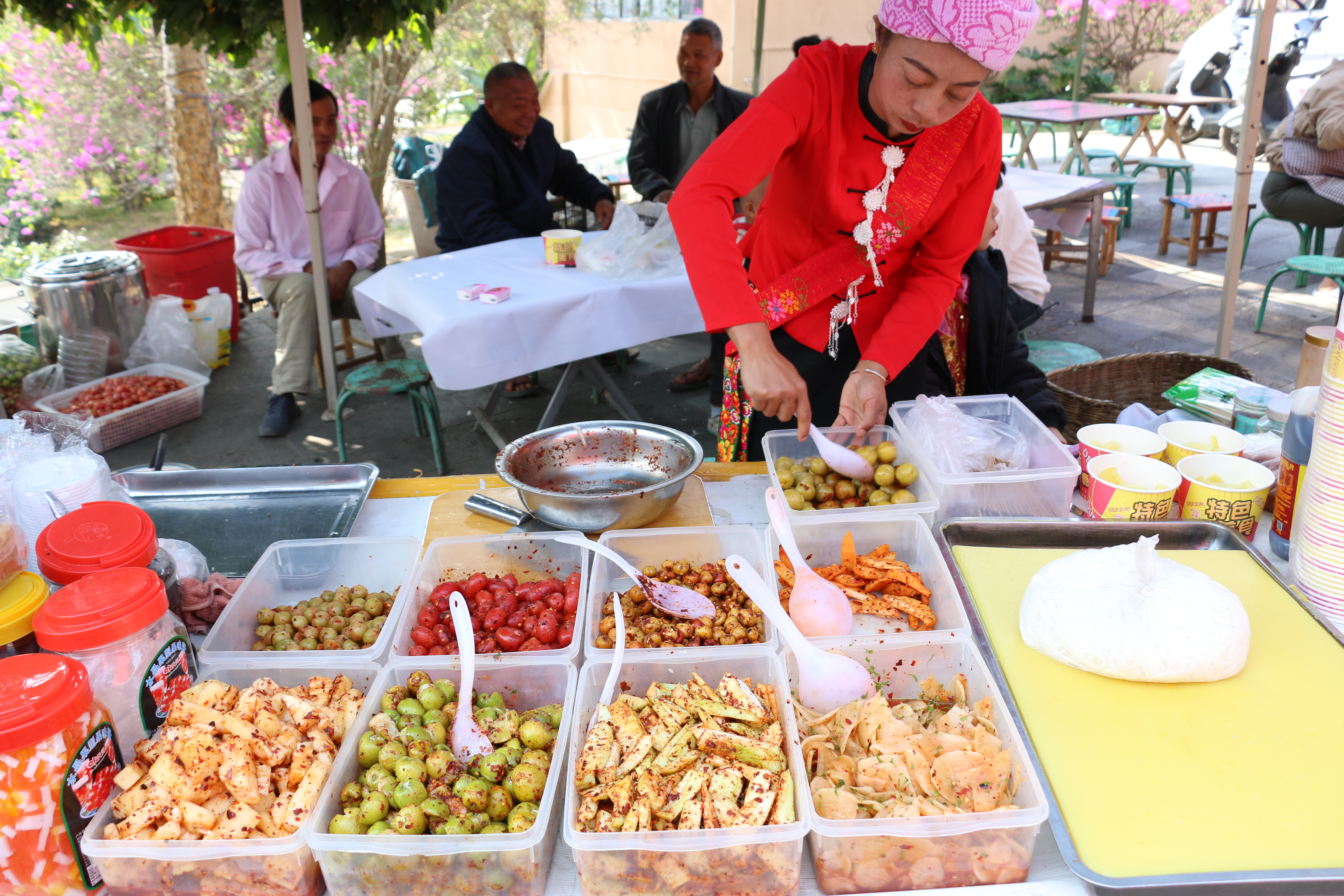 特色美食.JPG