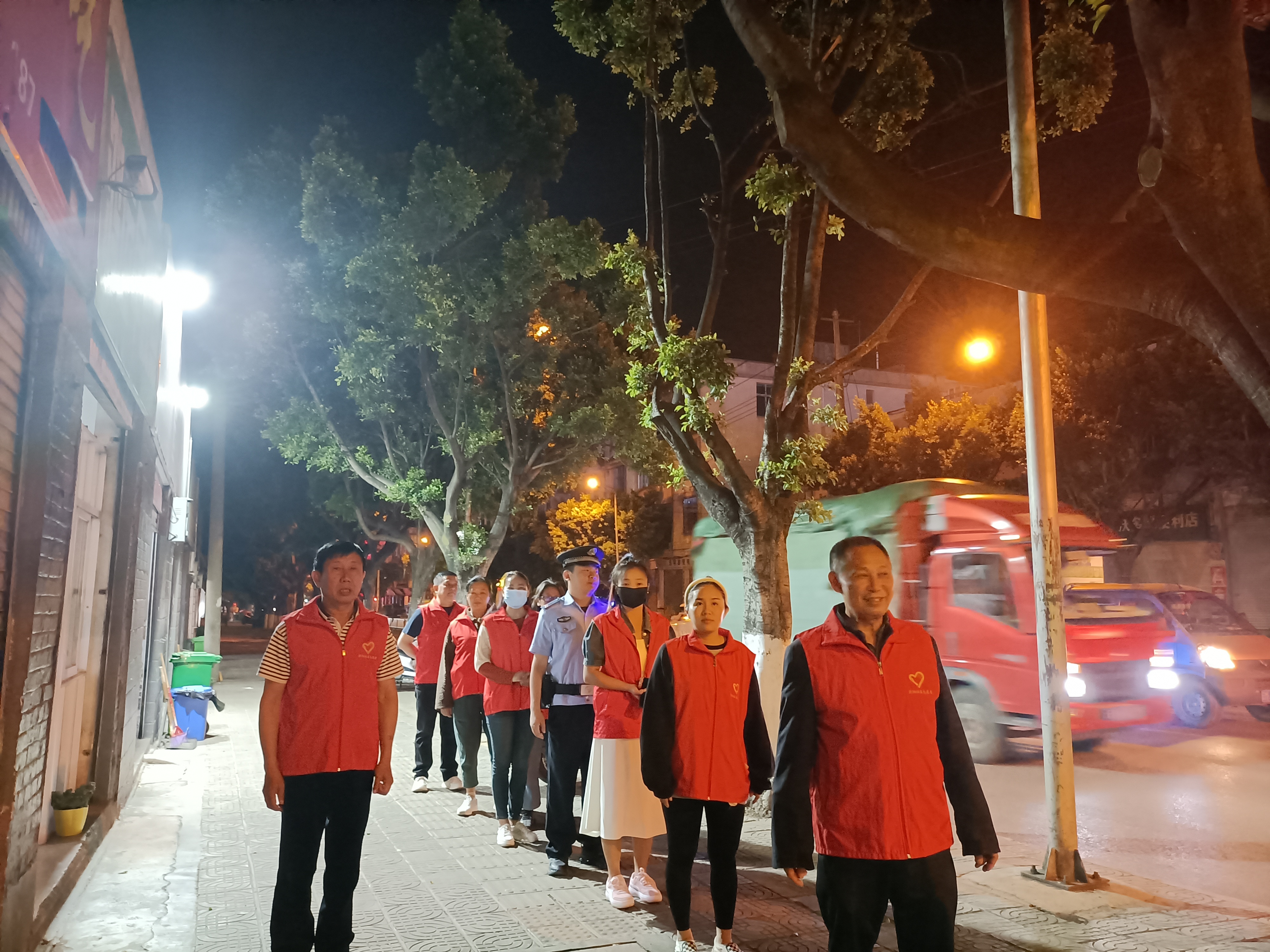 升阳社区：加强党群联动共治人居环境，调配美丽社区幸福生活底色8.jpg