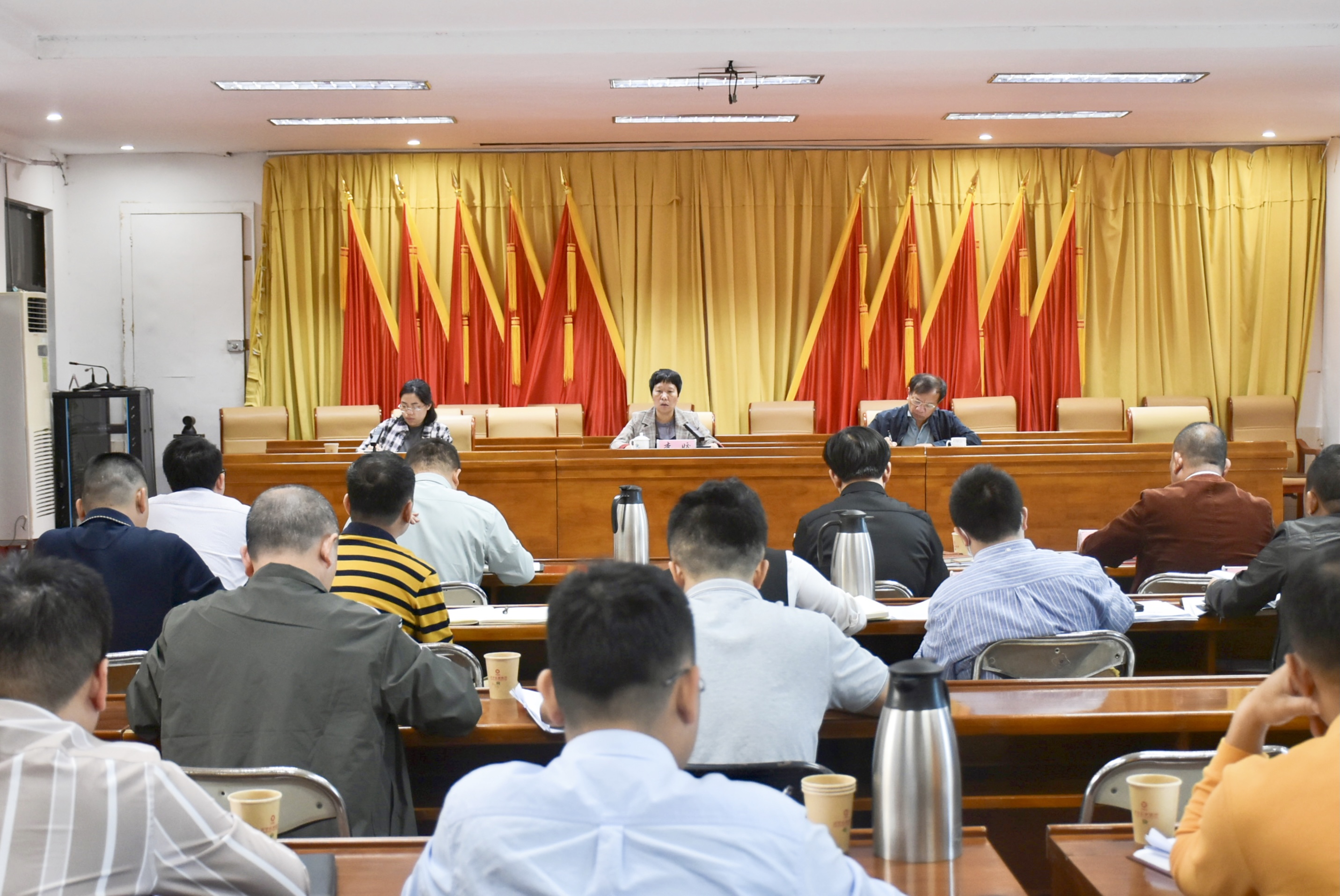 万宁市委实施乡村振兴战略领导小组办公室2024年第1次会议召开